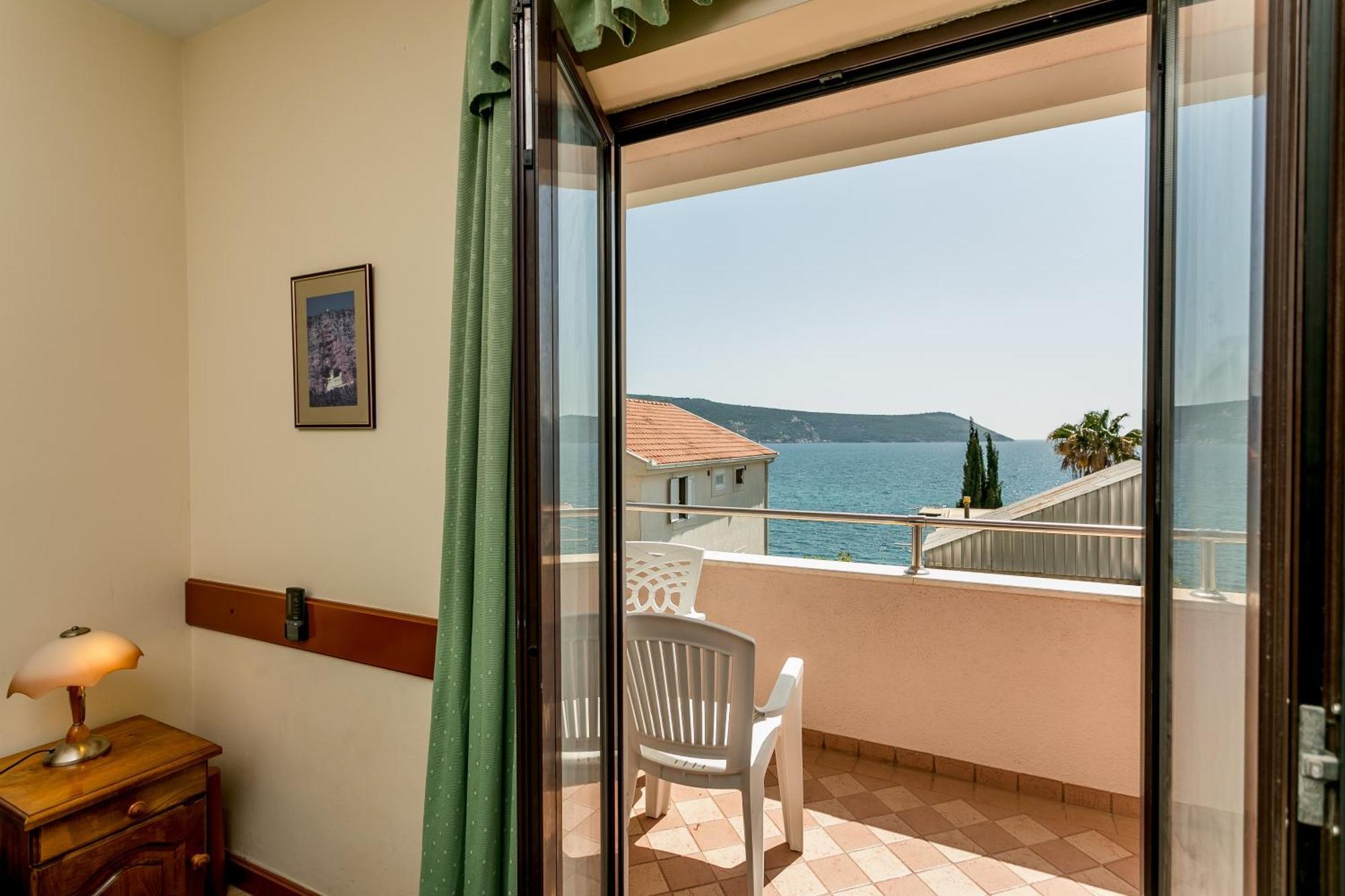 Apartments Maslina Herceg Novi Exterior foto